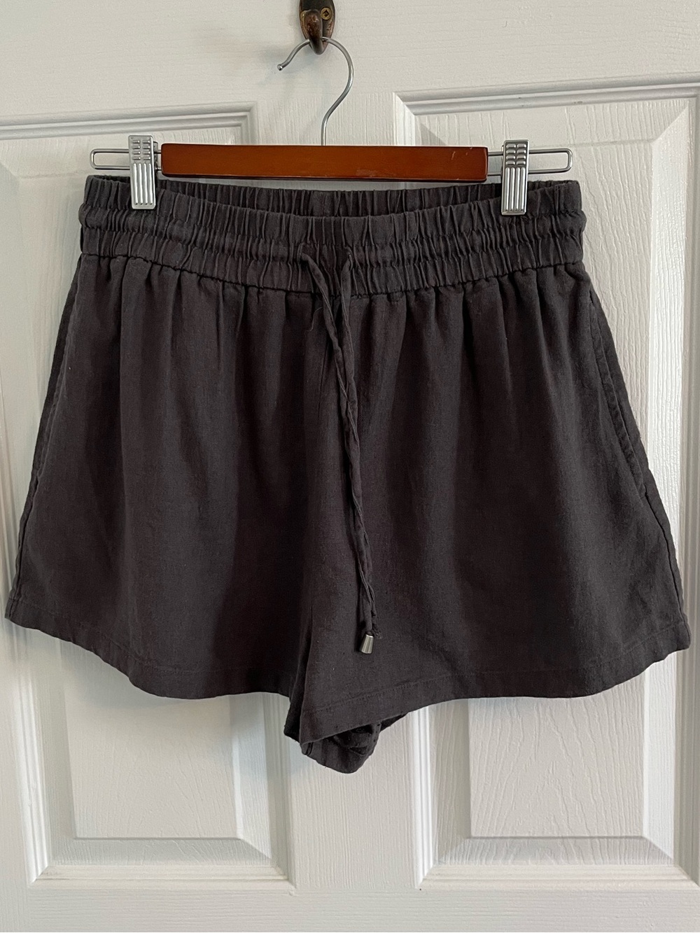 Zara Charcoal Drawstring Elastic-Waist Athletic Shorts